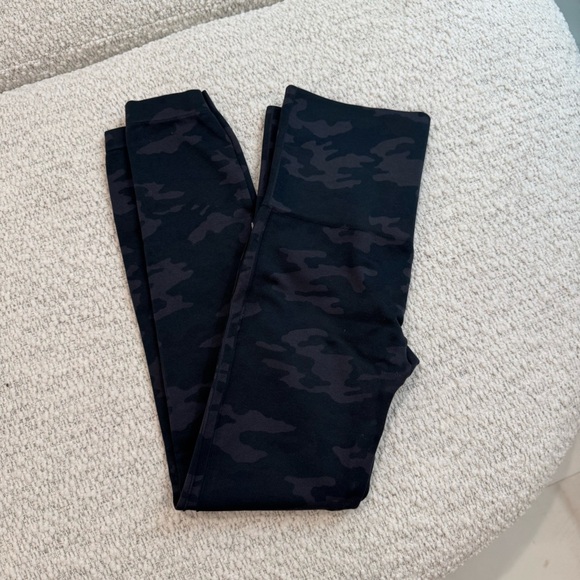 SPANX High Rise Camo Leggings - Picture 1 of 3